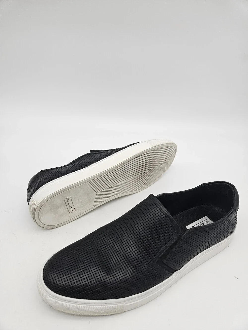 URI MINKOFF Union Leather Slip On Sneaker Loafer Mens Black Sz 12M
